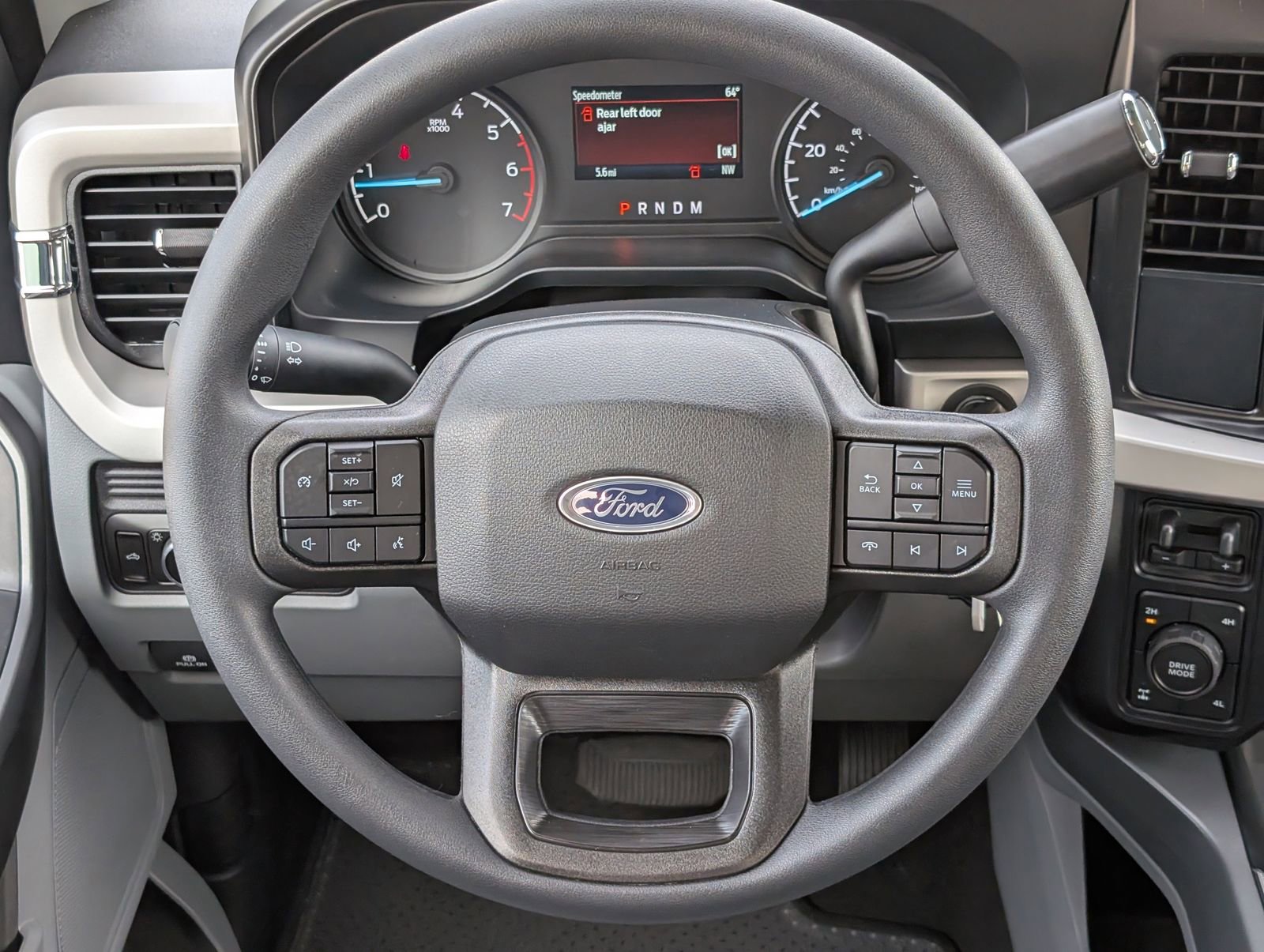 New 2026 Ford F250 XLT w/ FX4 Off-Road Package image 10