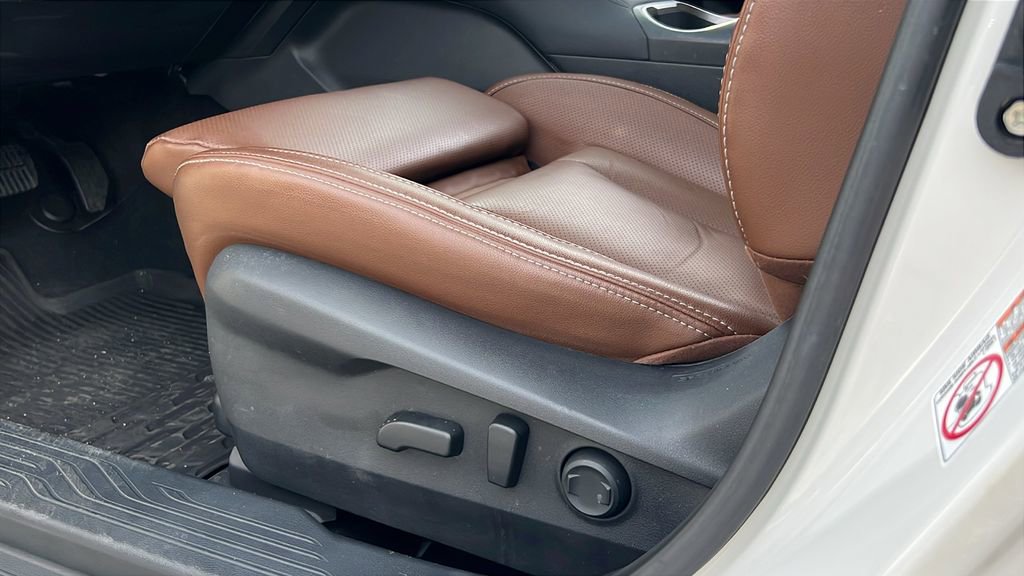 Used 2020 Subaru Outback Touring image 24