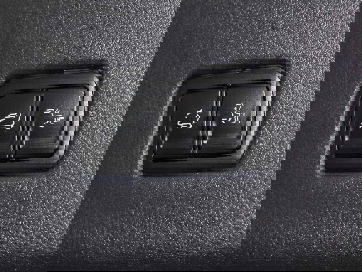 New 2026 Kia Carnival SX w/ SX Dark Edition Package FWD image 10