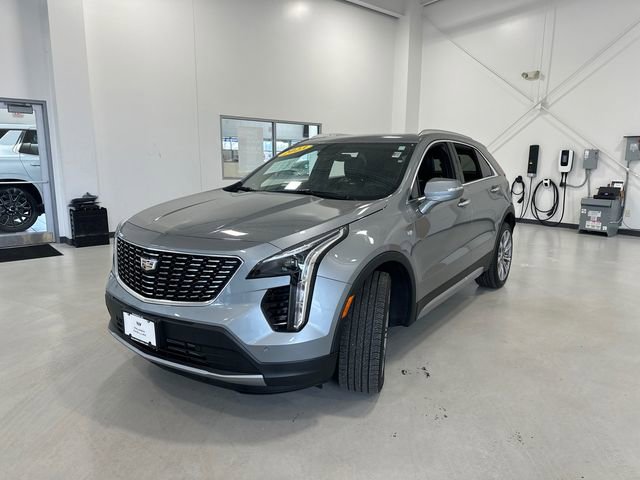 Used 2023 Cadillac XT4 Premium Luxury image 11
