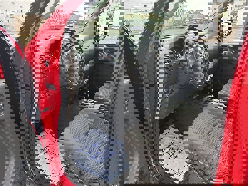 Used 2007 Nissan Frontier NISMO image 11