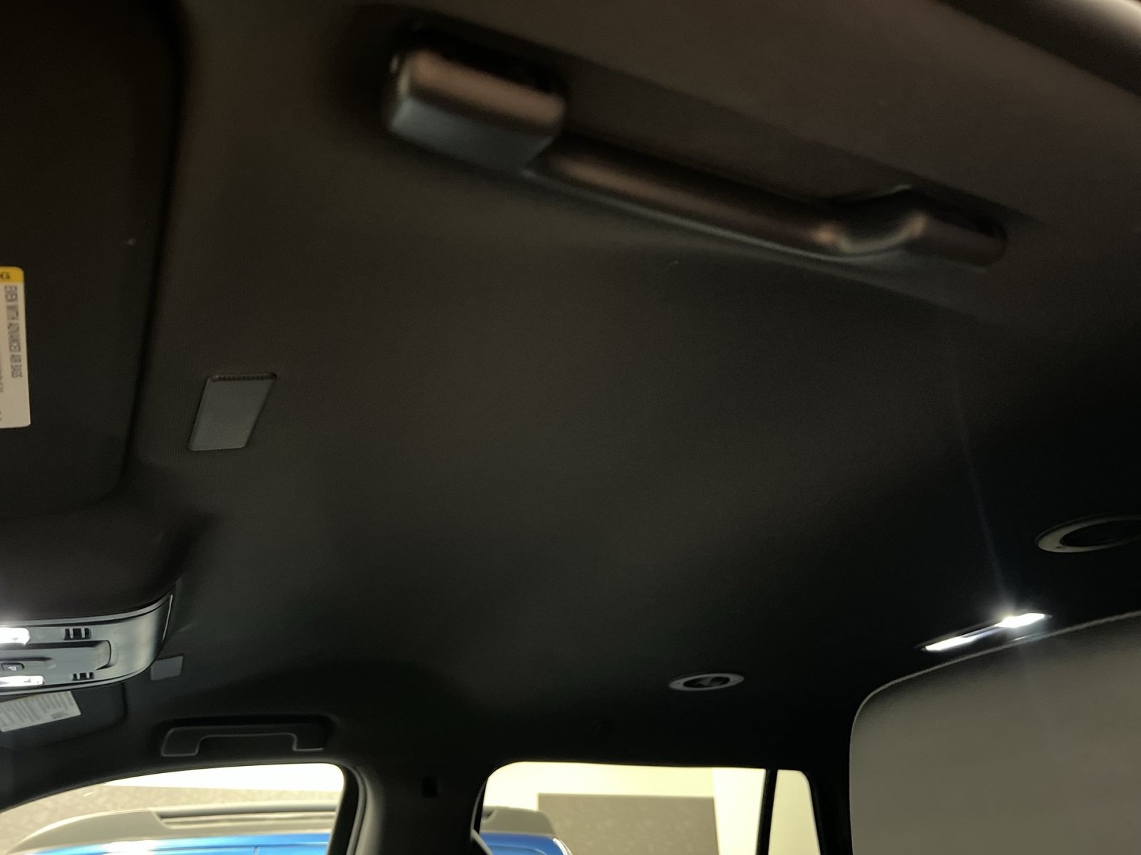 Used 2025 Chevrolet Tahoe LT AWD/4WD image 19