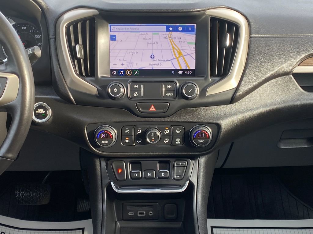 Used 2019 GMC Terrain Denali w/ Advanced Safety Package image 24