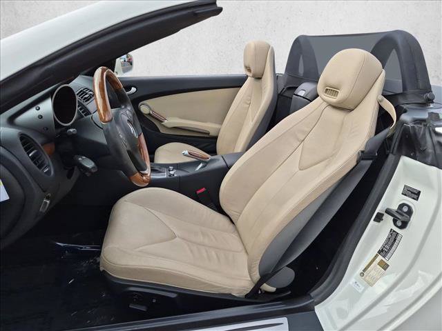 Used 2010 Mercedes-Benz SLK 300 image 14