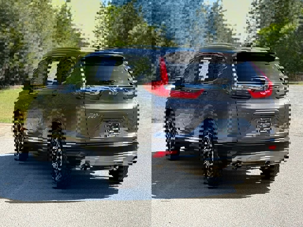 Used 2019 Honda CR-V Touring image 10