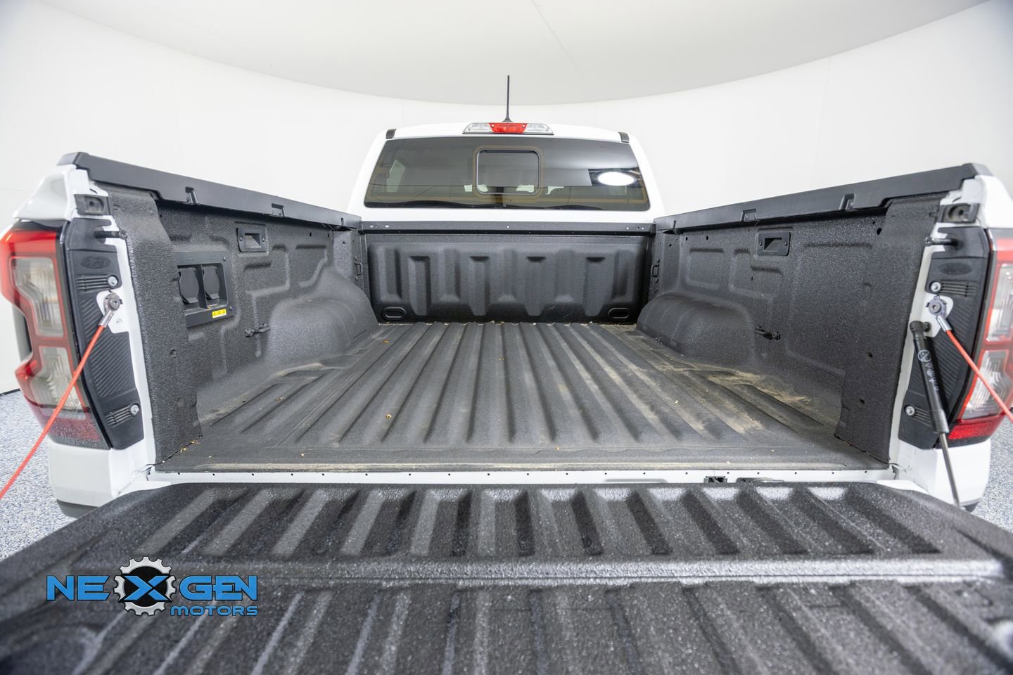 Used 2024 Ford Ranger XLT w/ Trailer Tow Package AWD/4WD image 33