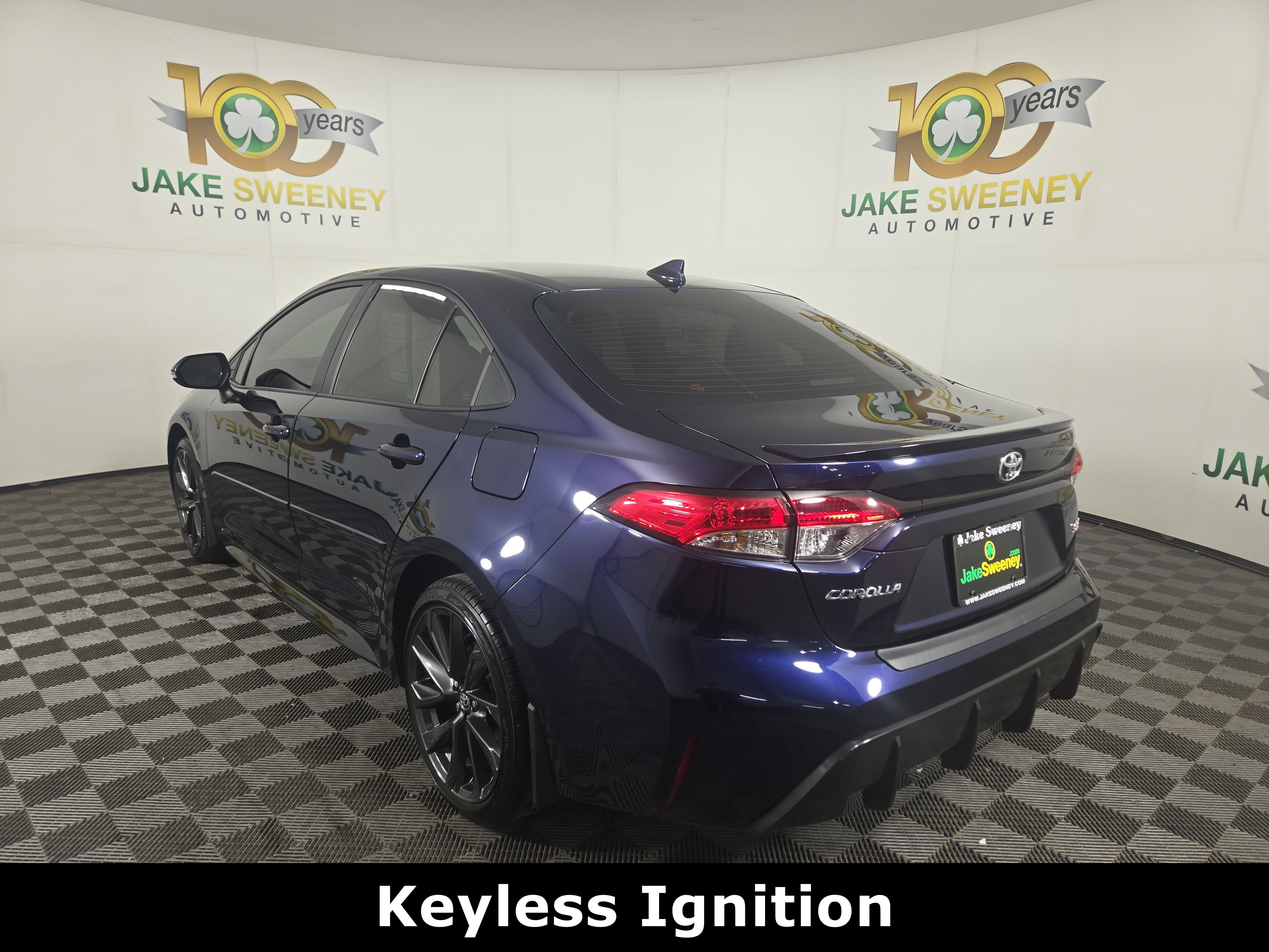 Used 2024 Toyota Corolla SE image 6