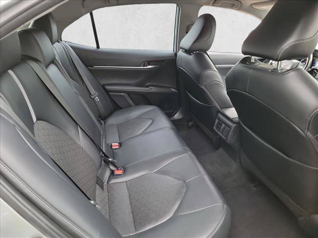 Used 2022 Toyota Camry XSE w/ Cold Weather Package FWD image 16