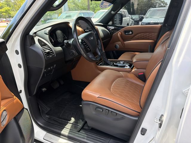 Used 2024 INFINITI QX80 Sensory AWD/4WD image 10