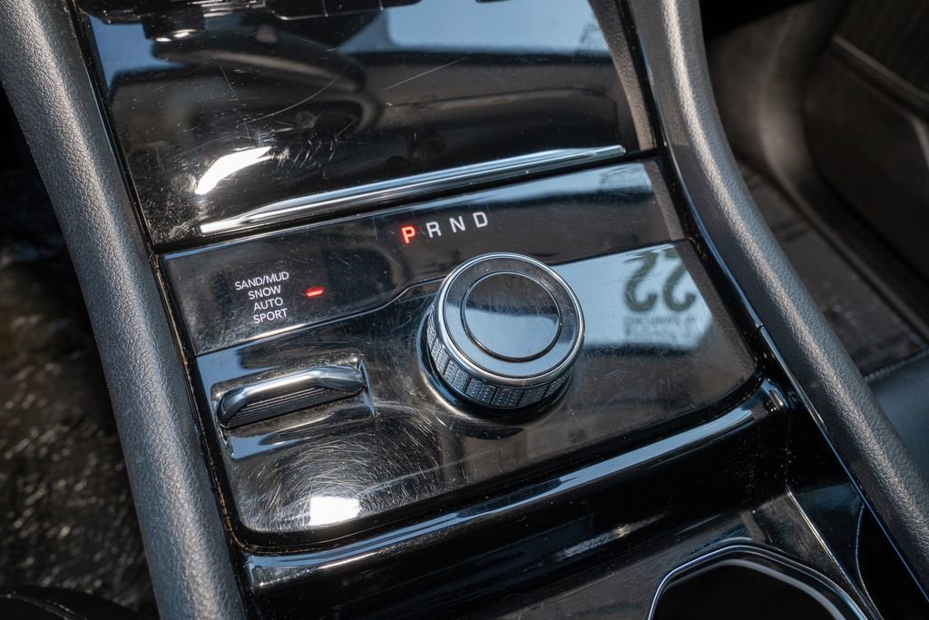 Used 2022 Jeep Grand Cherokee L Limited image 19