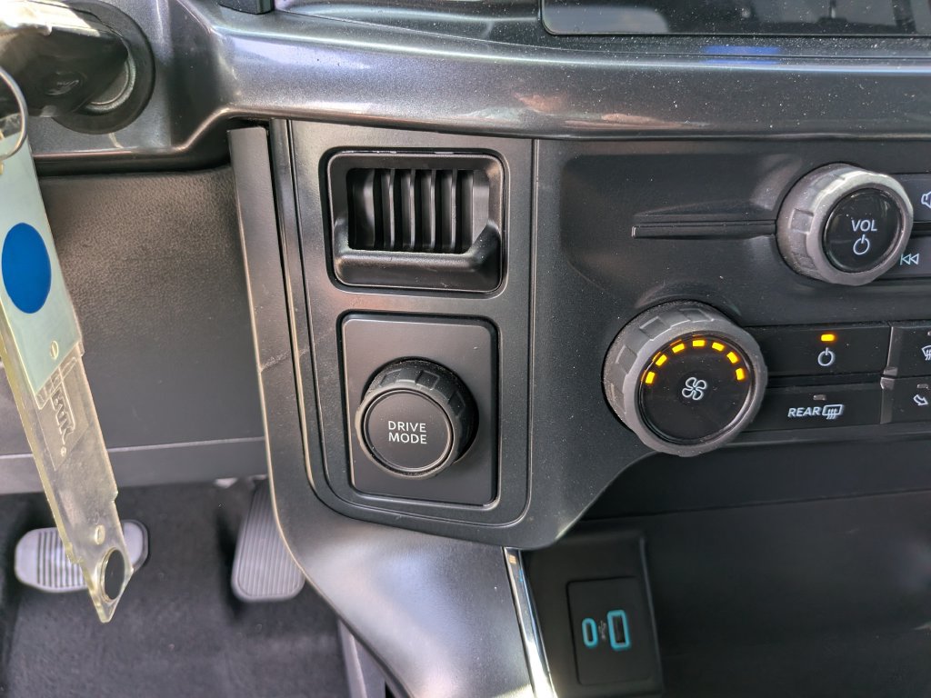 Certified 2024 Ford F150 STX RWD image 25