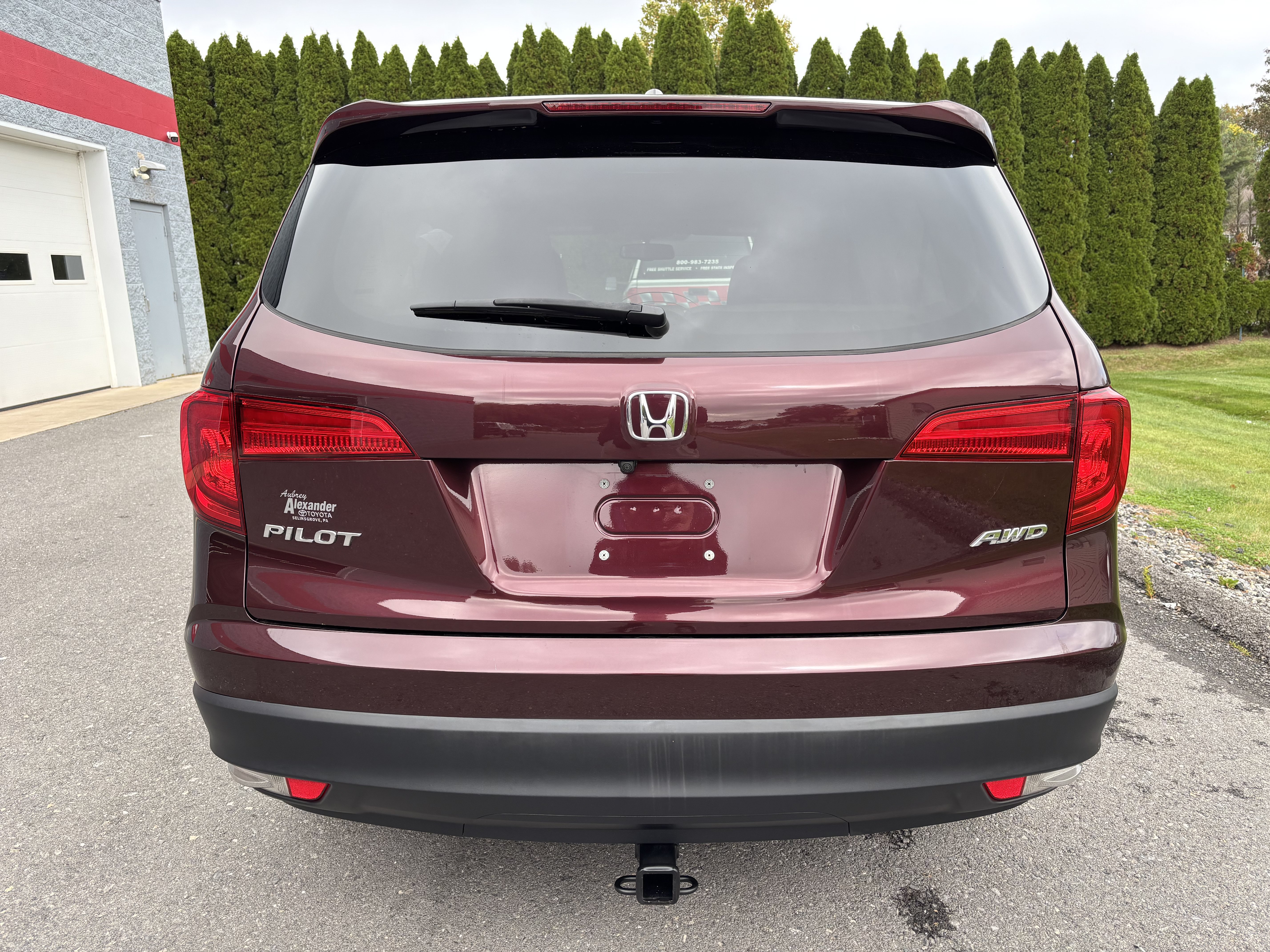 Used 2017 Honda Pilot EX-L image 4