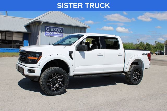 Used 2024 Ford F150 XLT w/ XLT Black Appearance Package image 5