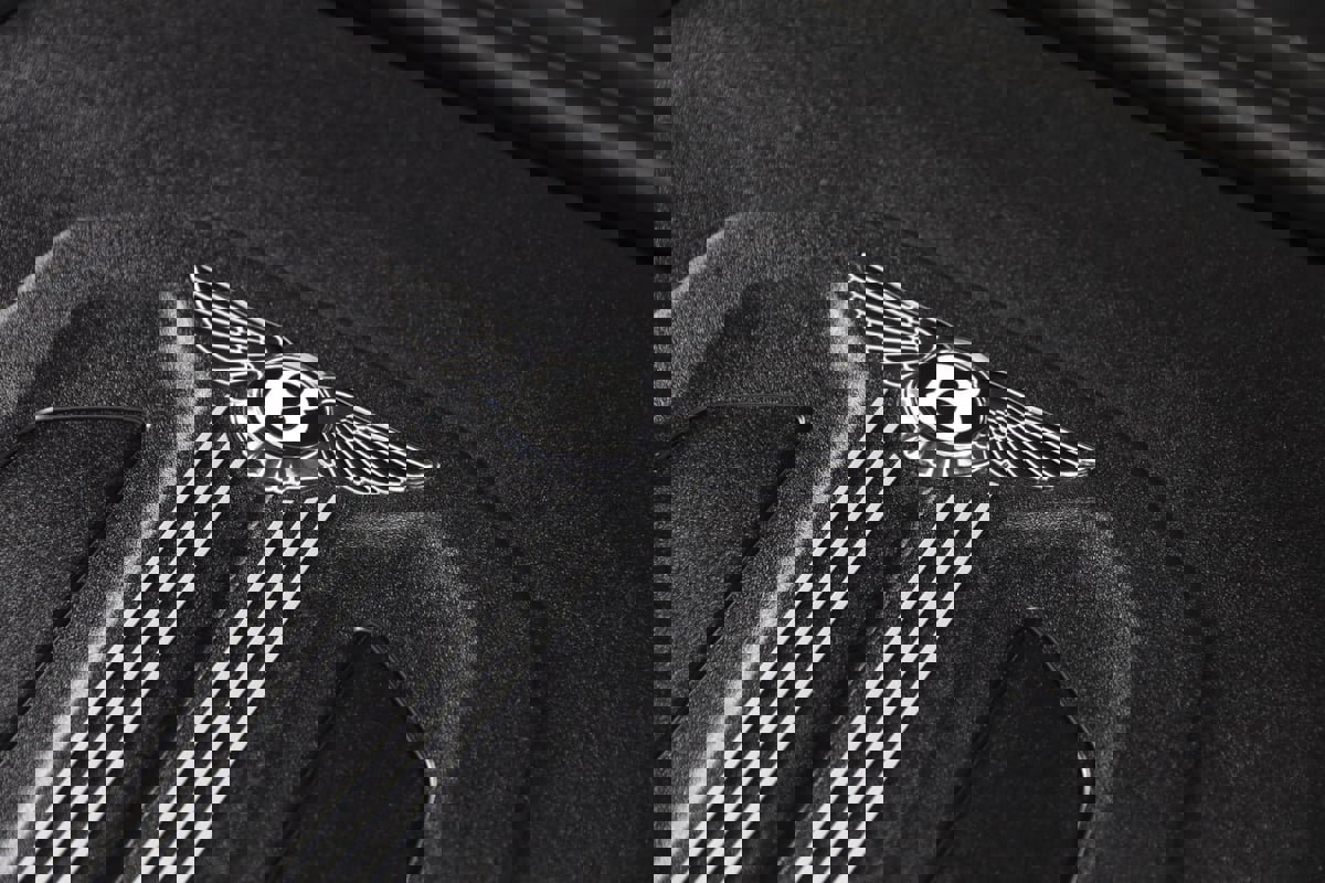 Used 2019 Bentley Bentayga image 30