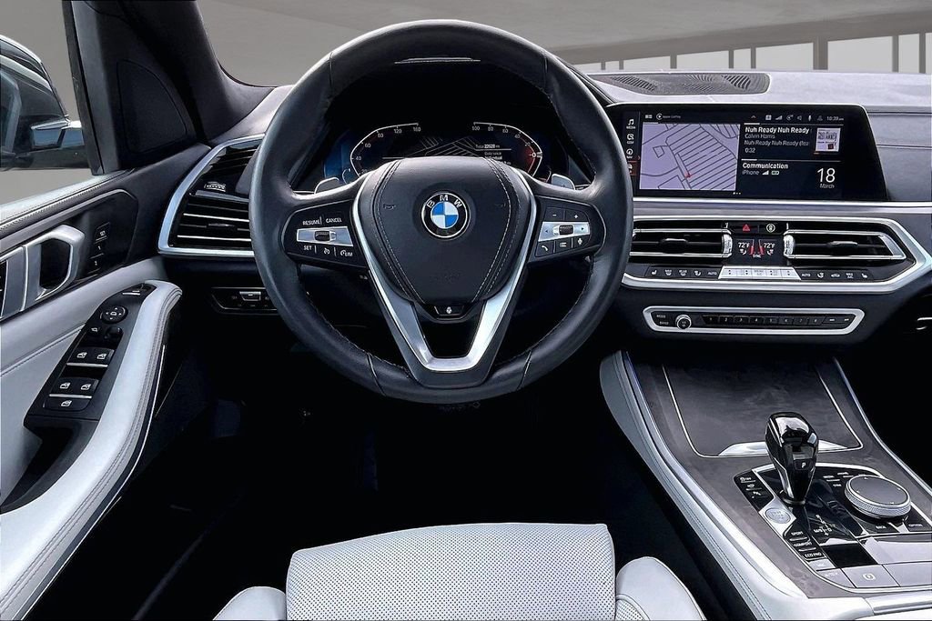 Used 2023 BMW X5 xDrive40i w/ Premium Package image 8