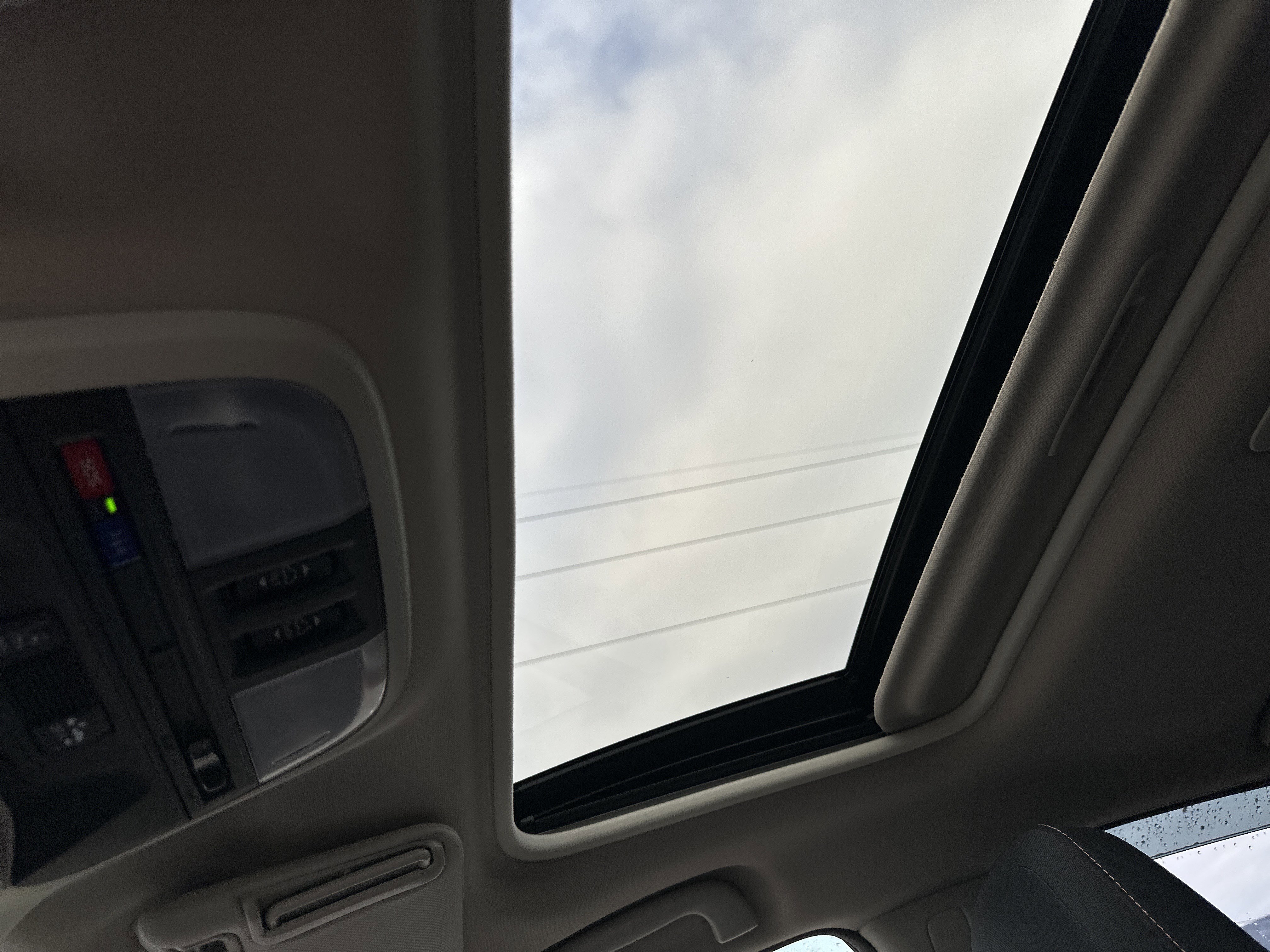 Certified 2021 Subaru Crosstrek 2.0i Premium w/ Moonroof Package image 30