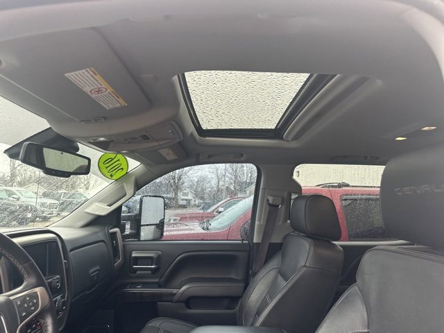 Used 2016 GMC Sierra 3500 Denali w/ Duramax Plus Package image 9