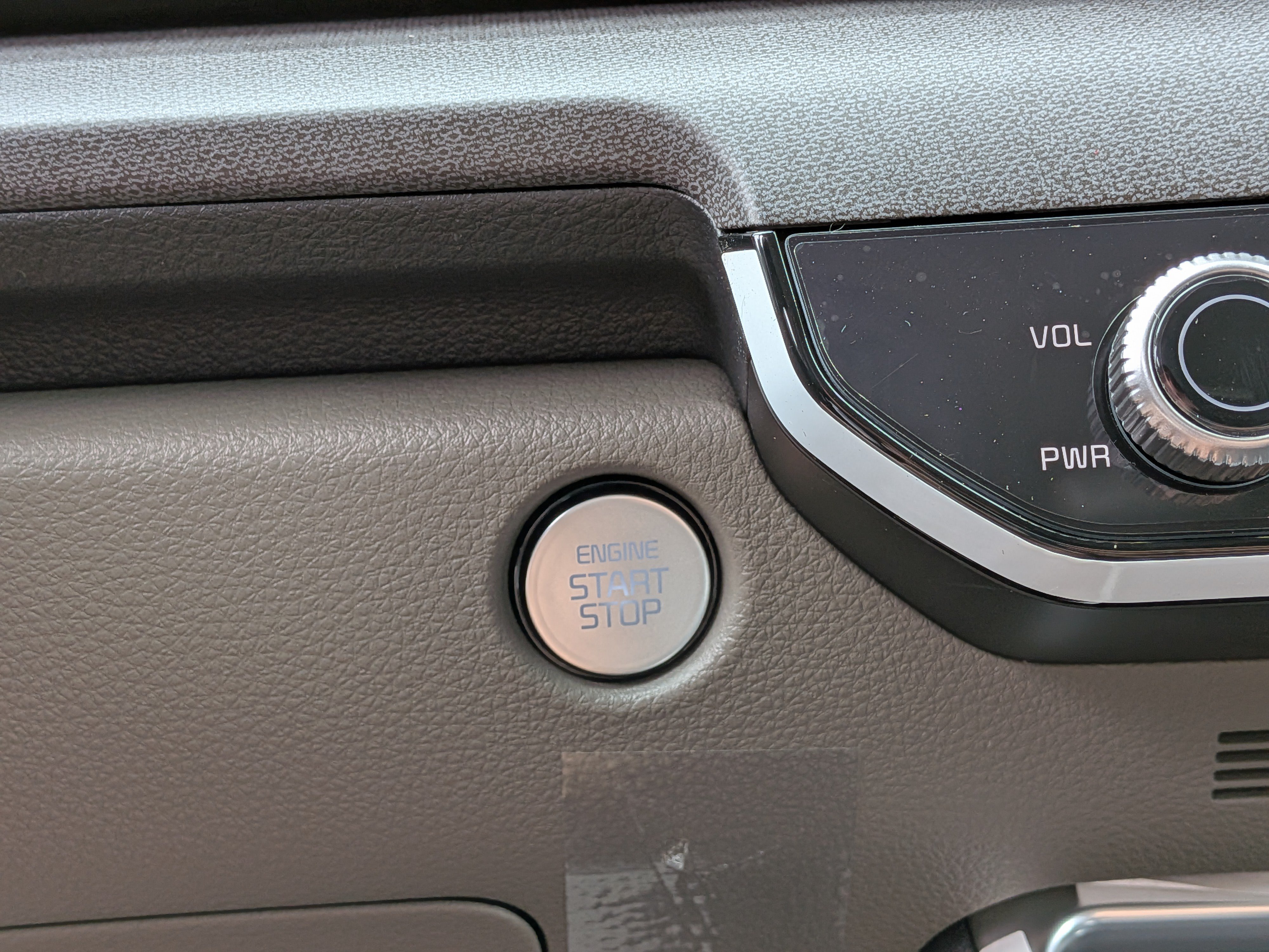 New 2026 Kia Carnival EX FWD image 35