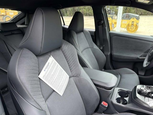 New 2026 Toyota C-HR AWD/4WD image 17