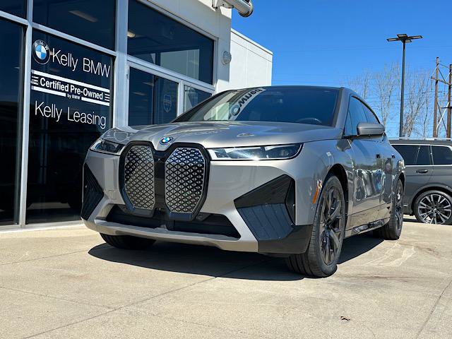 Certified 2023 BMW iX xDrive50 w/ Premium Package image 3