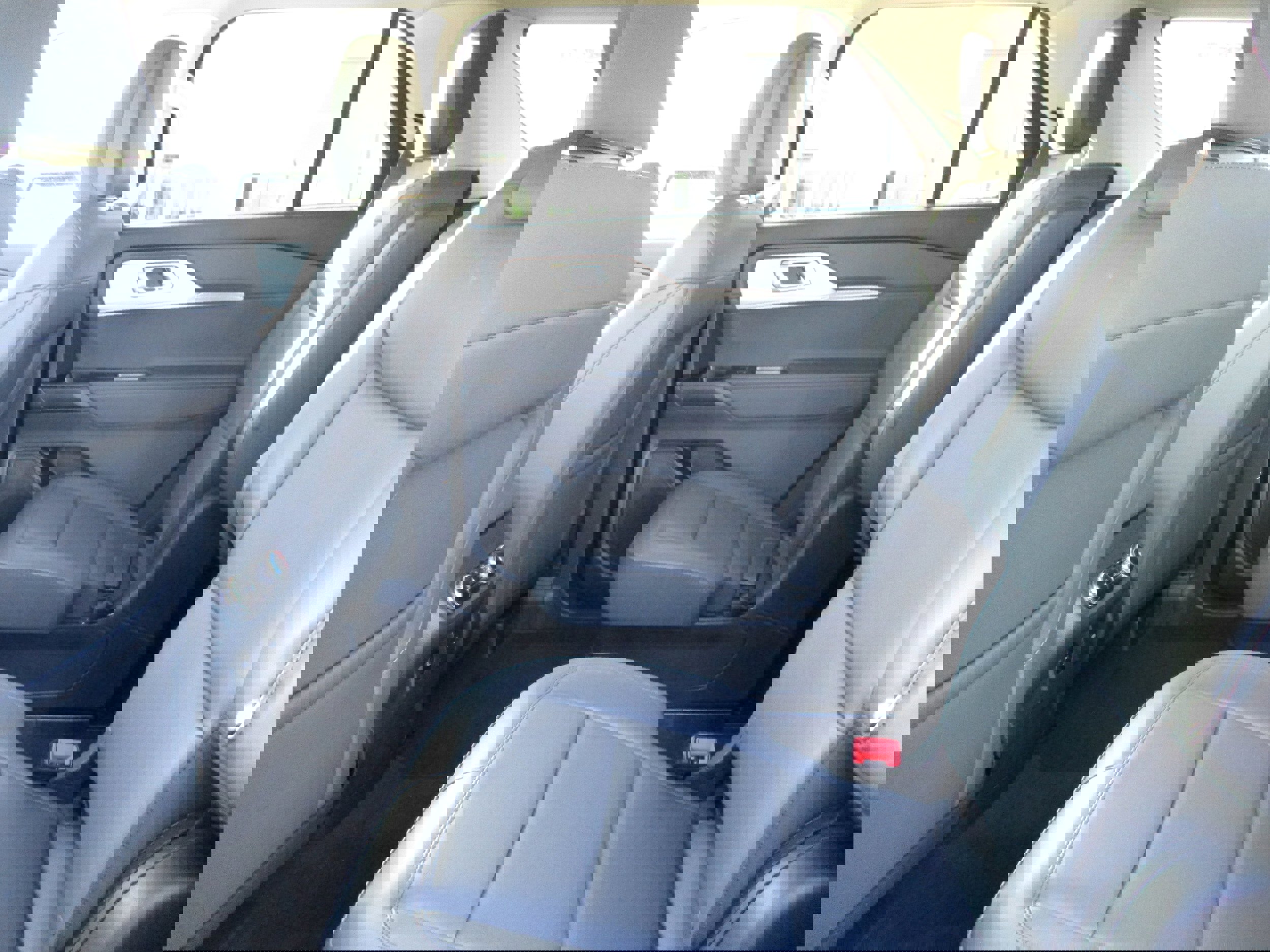 New 2026 Ford Explorer Active w/ Active Comfort Package image 34