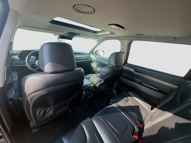 Used 2023 Hyundai Palisade SEL FWD image 24