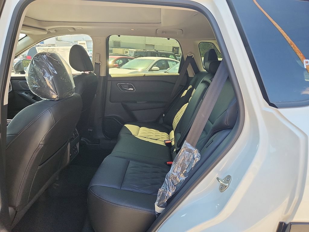 New 2026 Nissan Rogue Platinum w/ Platinum Premium Package AWD/4WD image 5