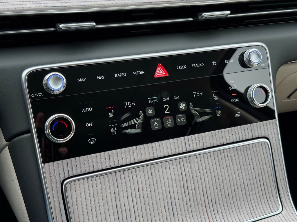 New 2026 Genesis GV80 2.5T Prestige image 38