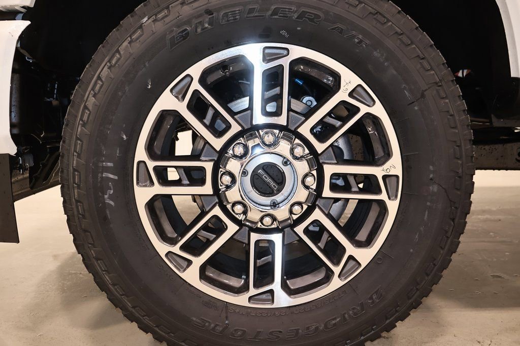 New 2026 Ford F350 Platinum w/ Platinum Plus Package image 45