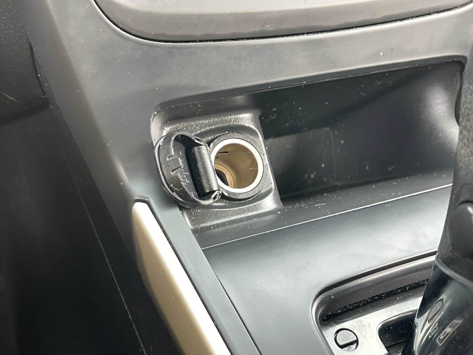 Used 2019 Nissan Sentra S FWD image 29