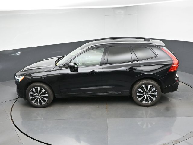 Used 2024 Volvo XC60 B5 Plus w/ Protection Package Premier AWD/4WD image 45