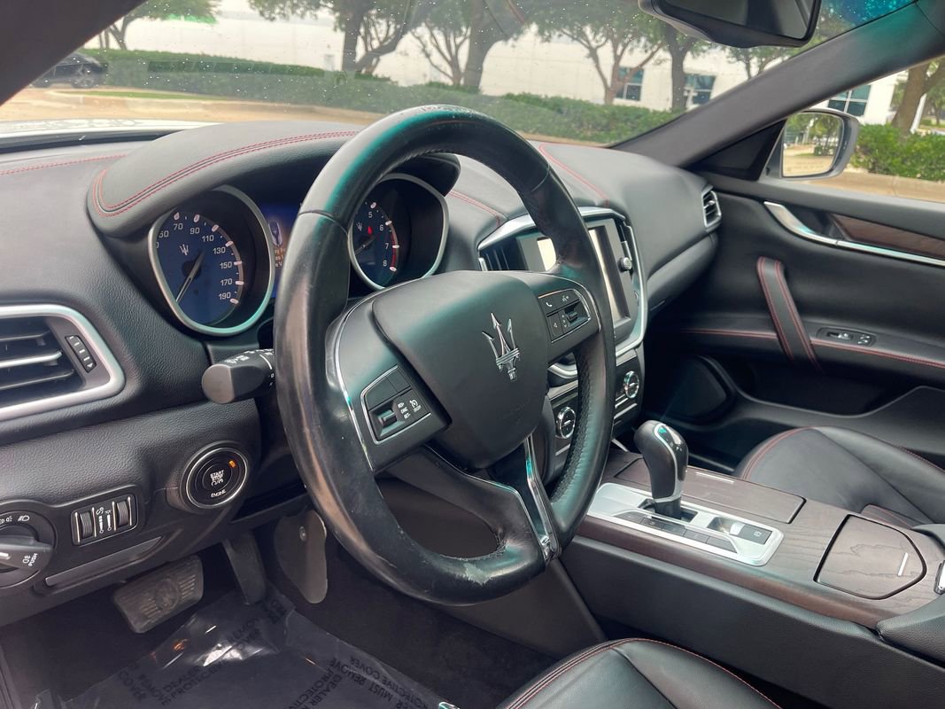 Used 2016 Maserati Ghibli S RWD image 23