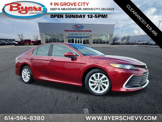 Used 2022 Toyota Camry LE image 1