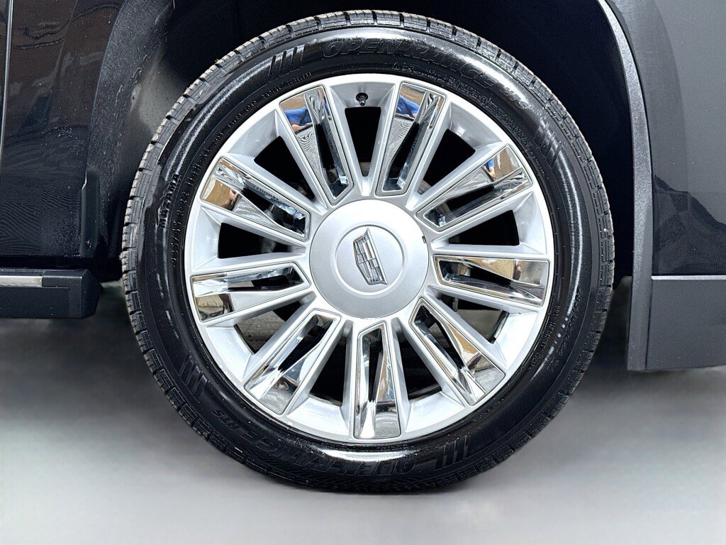 Used 2016 Cadillac Escalade Platinum AWD/4WD image 53