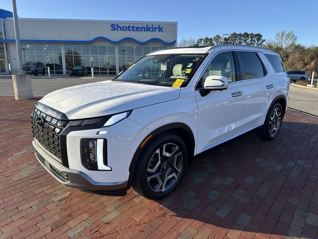Used 2025 Hyundai Palisade Limited image 4