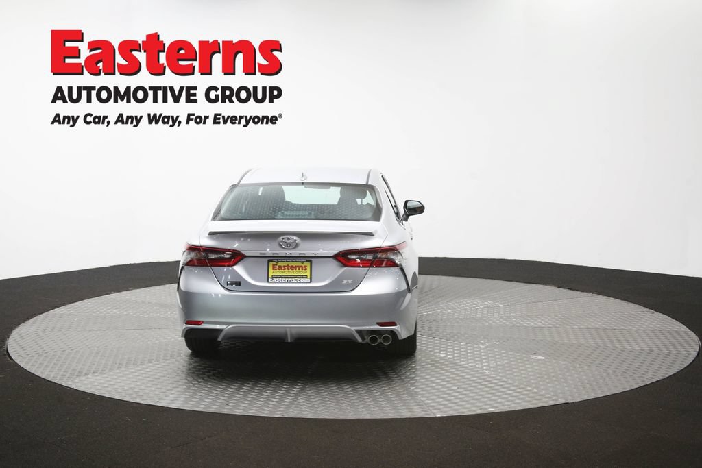 Used 2021 Toyota Camry SE w/ Carpet Mat Package (TMS) FWD image 37