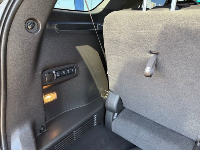 Used 2014 Ford Explorer Limited w/ Equipment Group 301A AWD/4WD image 16