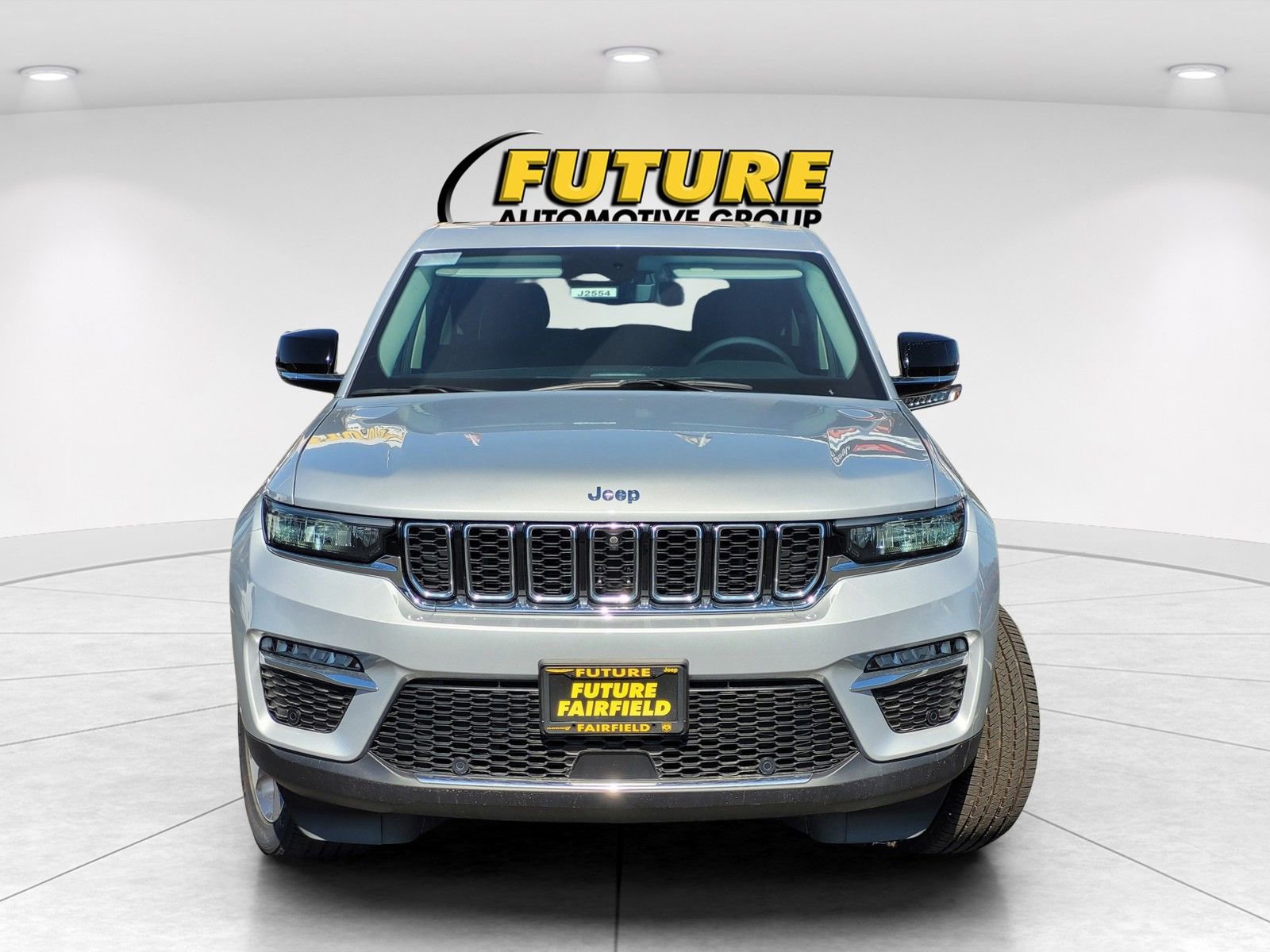 New 2024 Jeep Grand Cherokee Limited 4xe w/ Luxury Tech Group II image 2