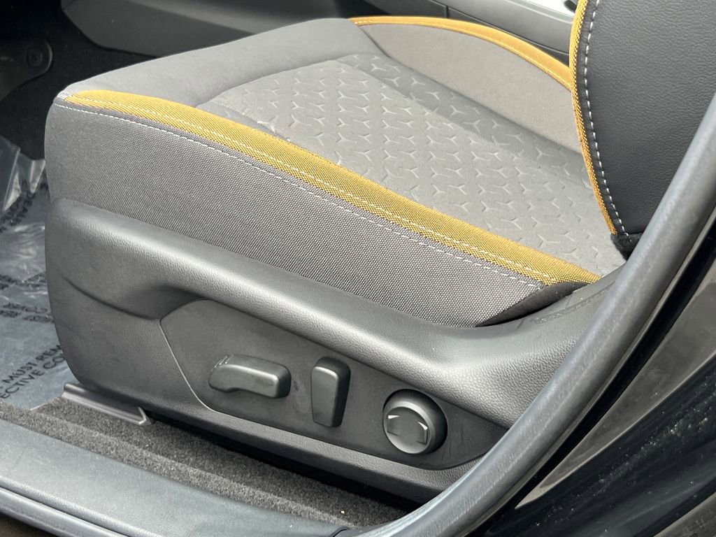 Certified 2025 Subaru Crosstrek 2.5i Sport w/ Crosstrek Mirror Package image 19