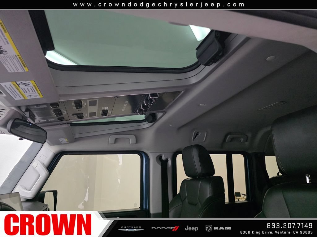 Used 2024 INEOS Grenadier Station Wagon AWD/4WD image 20