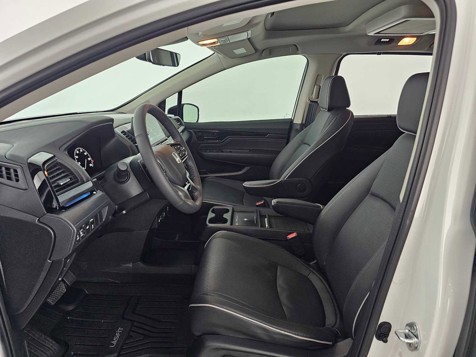 Used 2026 Honda Odyssey Elite image 22