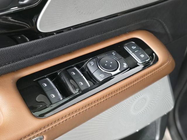 Used 2020 Lincoln Aviator Reserve w/ Equipment Group 202A AWD/4WD image 26