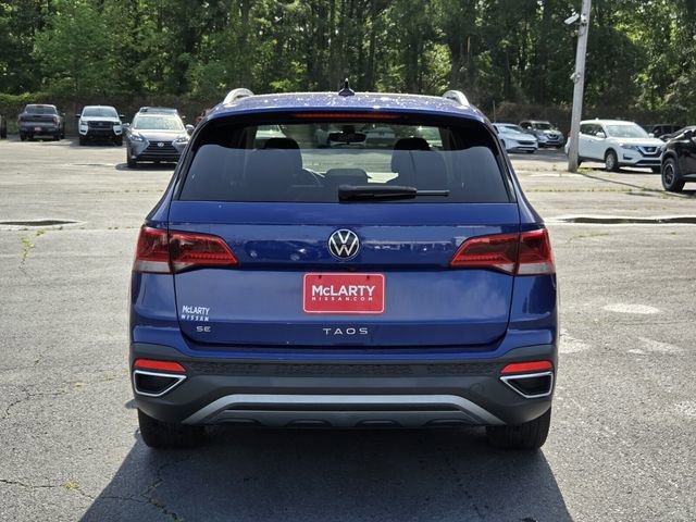 Used 2023 Volkswagen Taos SE image 4