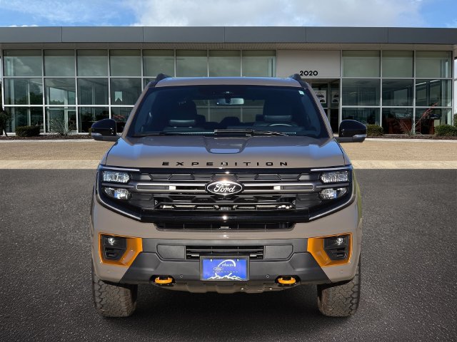 Used 2026 Ford Expedition Tremor AWD/4WD image 2
