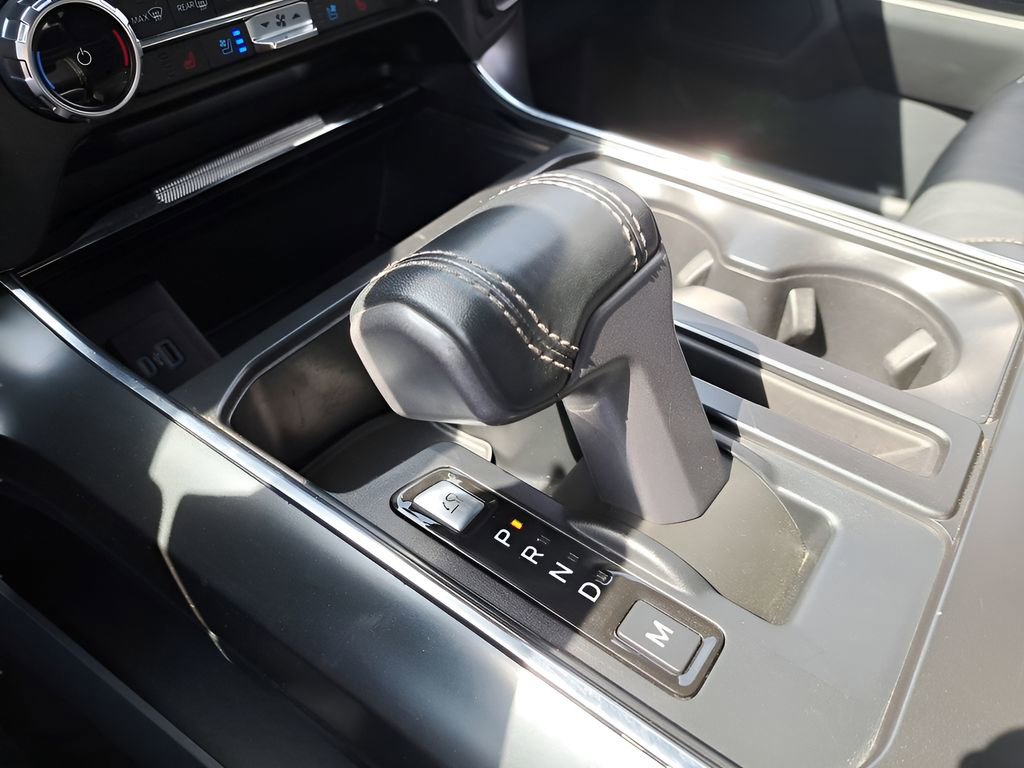 Used 2022 Ford F150 Raptor w/ Convenience Package image 28