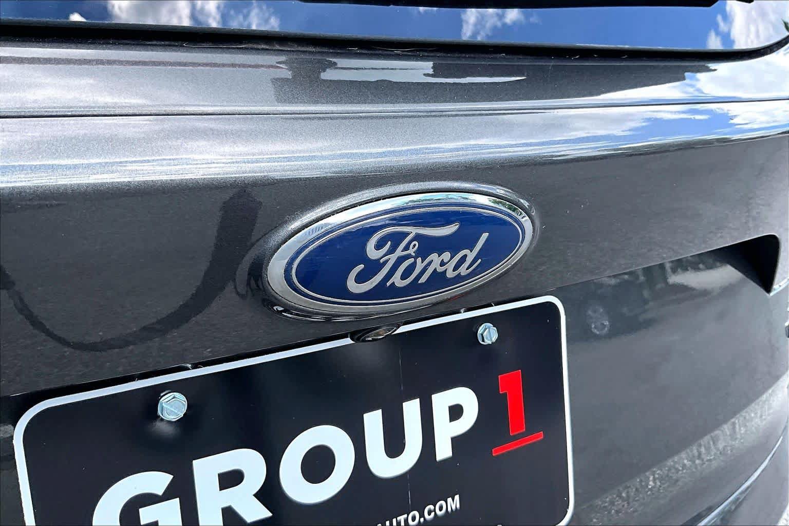 Used 2019 Ford Escape SEL AWD/4WD image 30