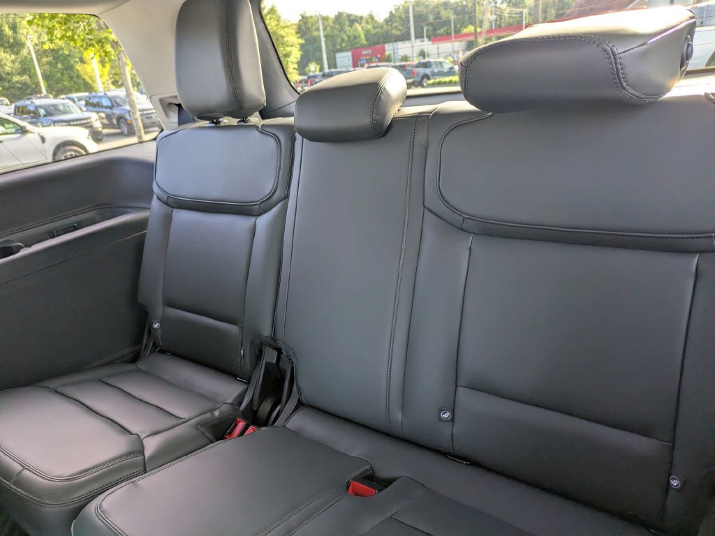 New 2027 Ford Expedition Active RWD image 15