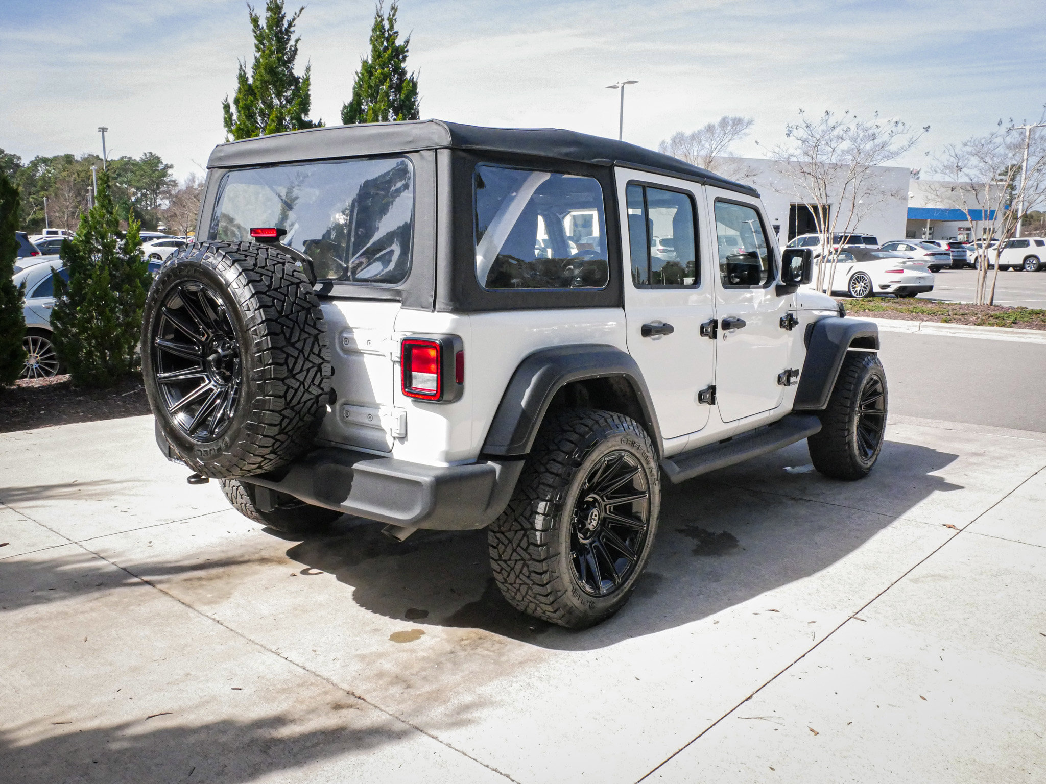 Used 2022 Jeep Wrangler Unlimited Sport AWD/4WD image 10