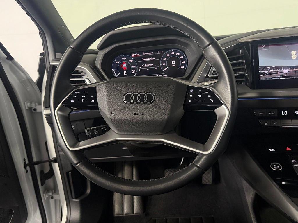 Used 2024 Audi Q4 e-tron Prestige AWD/4WD image 14