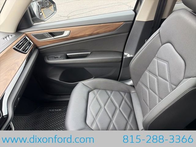 New 2026 Volkswagen Atlas SE image 19